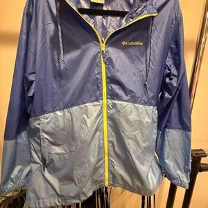 Columbia two toned Blue Raincoat with Yellow Accents, new, 1x